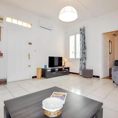 Holiday home 1 Bedroom Stunning In Perpignan