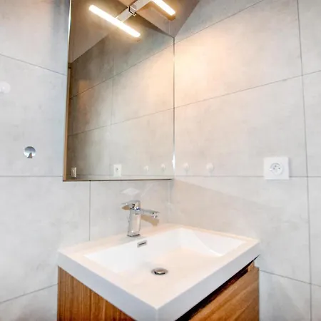 1 Bedroom Stunning In * Perpignan